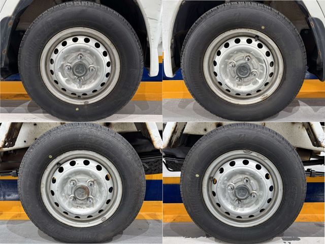 MITSUBISHI MINICAB TRUCK 4WD 2000 Image 31