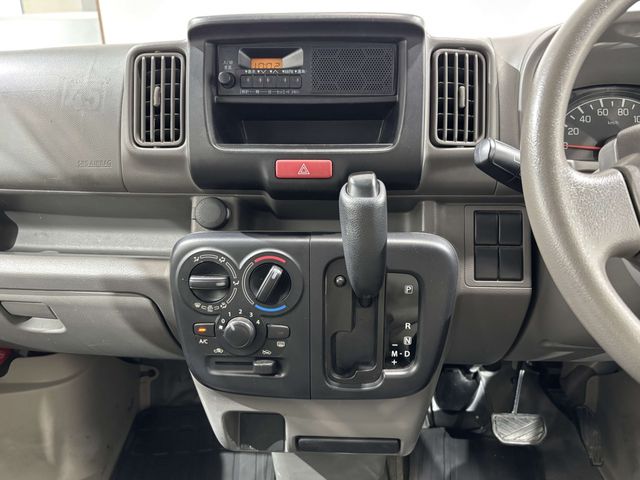 MITSUBISHI MINICAB VAN 4WD 2016 Image 31