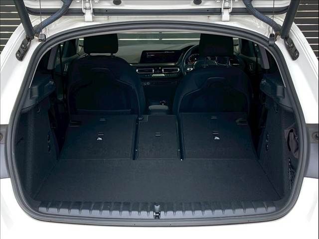 BMW 1SERIES 2021 Image 31