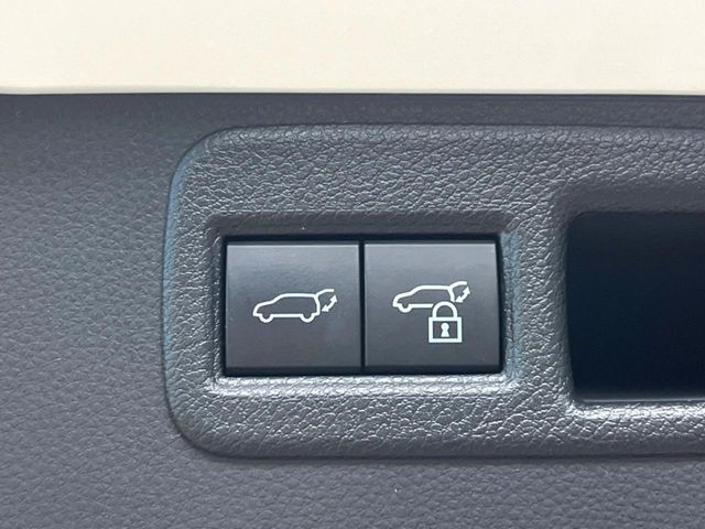 TOYOTA HARRIER HYBRID 2022 Image 31