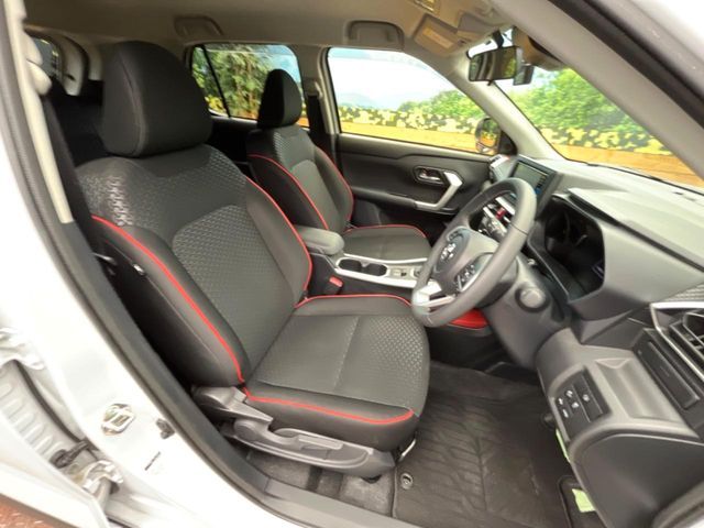 TOYOTA RAIZE HYBRID 2024 Image 31