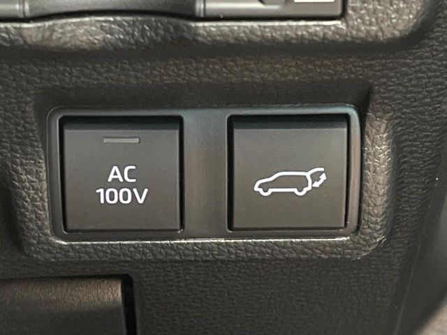 TOYOTA COROLLA CROSS HYBRID 2024 Image 31