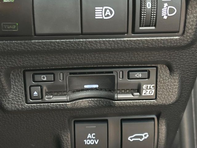 TOYOTA COROLLA CROSS HYBRID 2024 Image 31