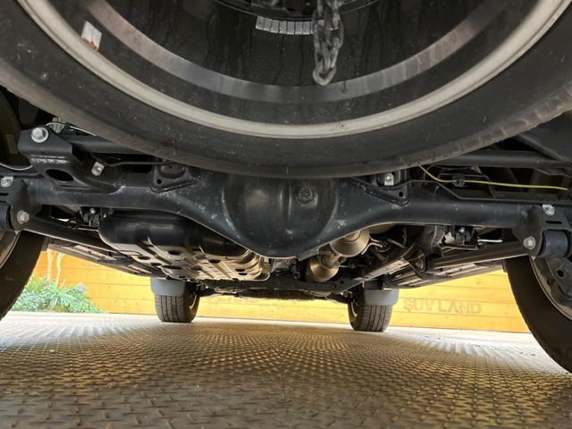 TOYOTA LANDCRUISER PRADO 2023 Image 31