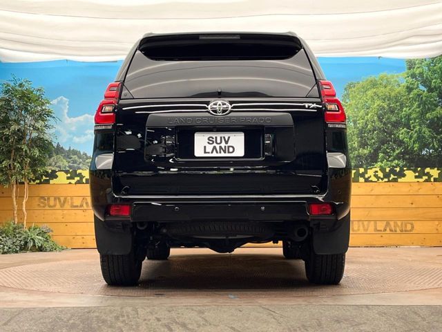 TOYOTA LANDCRUISER PRADO 2023 Image 31