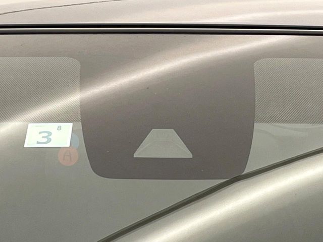 TOYOTA COROLLA CROSS HYBRID 2023 Image 31