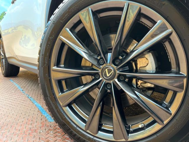 TOYOTA LEXUS NX450H+ AWD 2023 Image 31