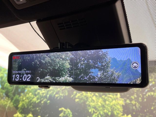 TOYOTA VOXY HYBRID 2024 Image 31