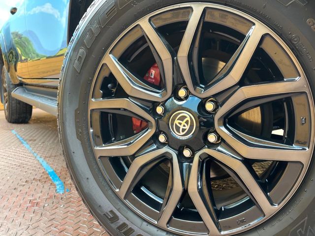 TOYOTA HILUX 4WD 2023 Image 31