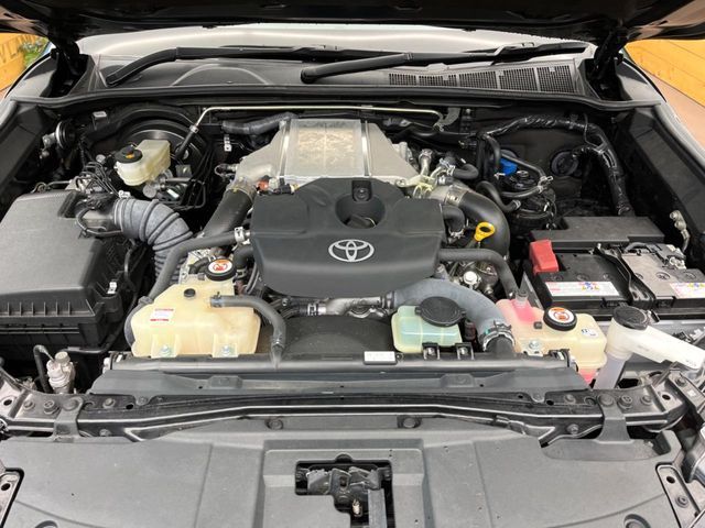 TOYOTA HILUX 4WD 2023 Image 31