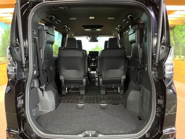 TOYOTA VOXY 2024 Image 31