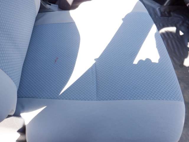 DAIHATSU HIJET DECKVAN 4WD 2012 Image 31