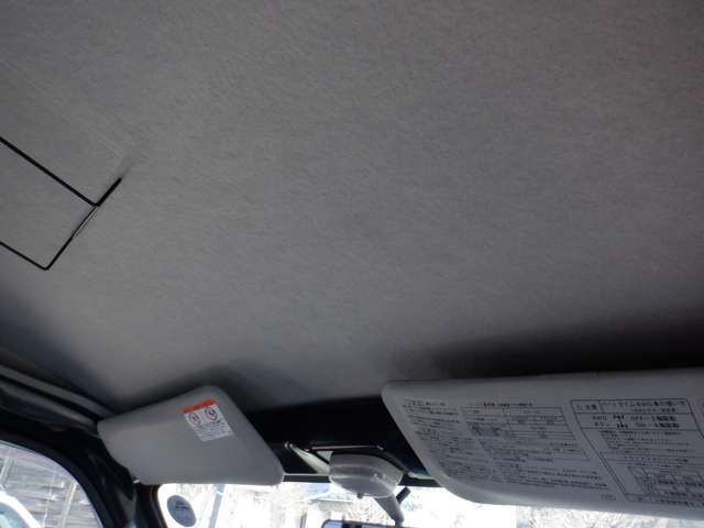 DAIHATSU HIJET DECKVAN 4WD 2012 Image 31