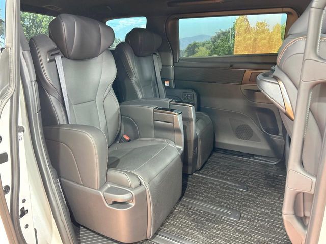 TOYOTA ALPHARD 2024 Image 31