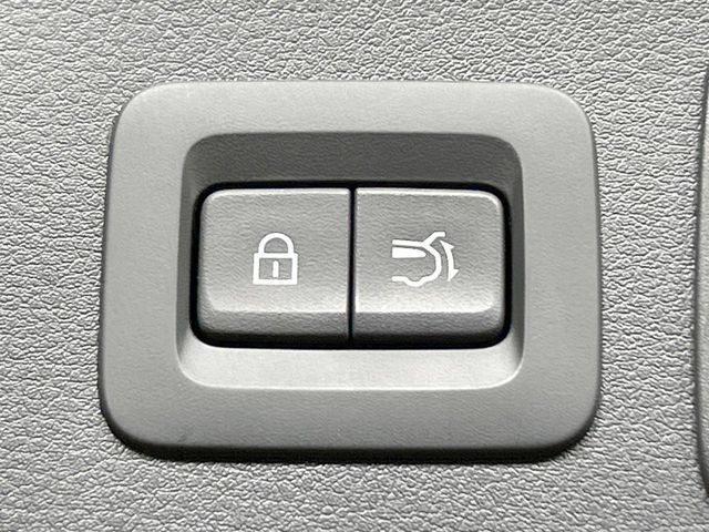 MAZDA CX-60 2023 Image 31