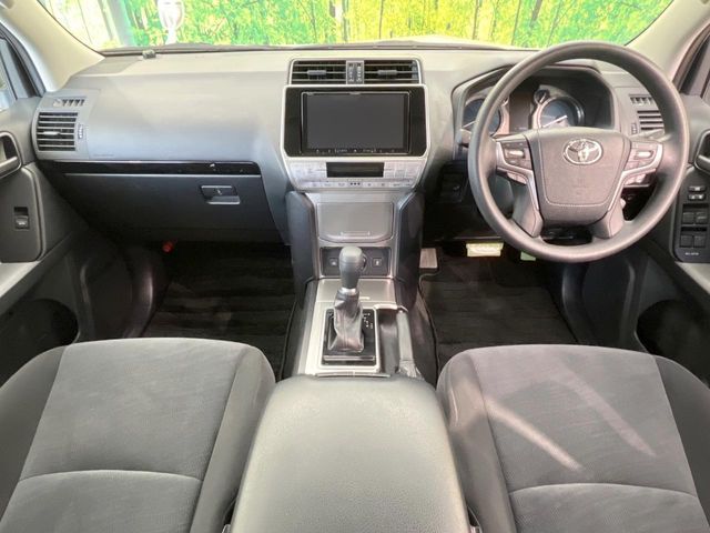 TOYOTA LANDCRUISER PRADO 2023 Image 31