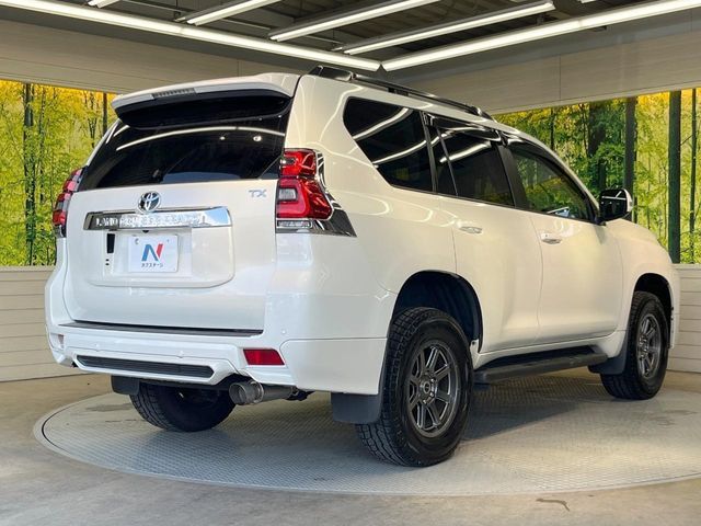 TOYOTA LANDCRUISER PRADO 2023 Image 31