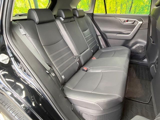 TOYOTA RAV4 HYBRID 4WD 2021 Image 31