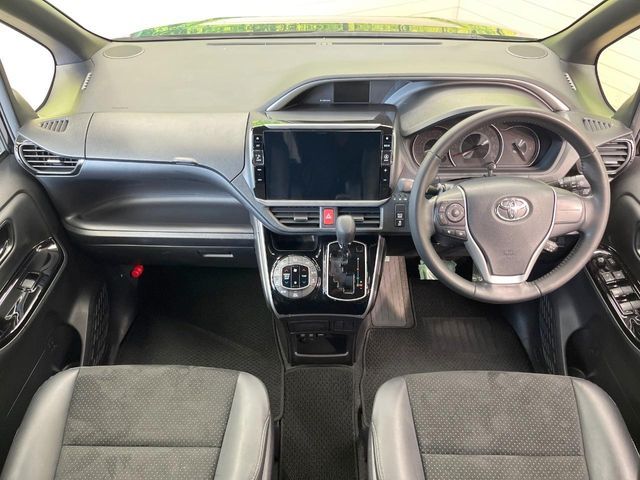 TOYOTA VOXY 2021 Image 31