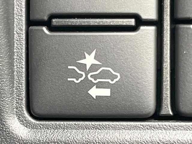 TOYOTA VOXY 2021 Image 31