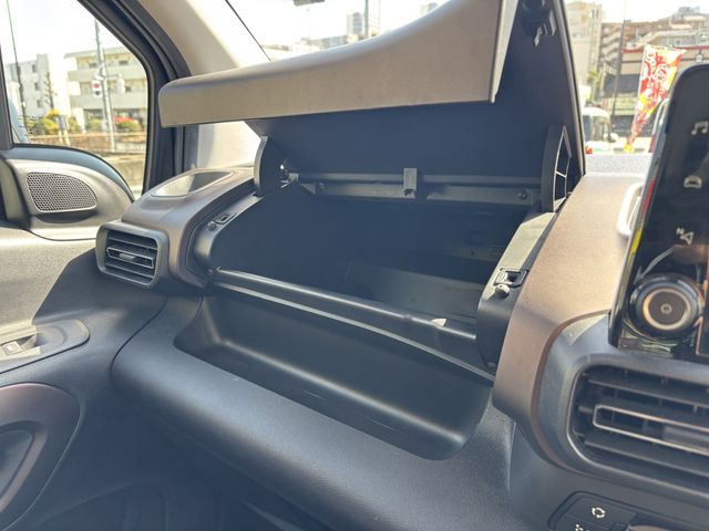 PEUGEOT RIFTER 2021 Image 31