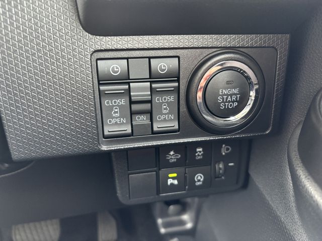 DAIHATSU TANTO FAN CROSS 2023 Image 31