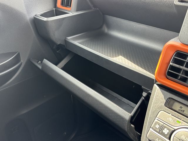 DAIHATSU TANTO FAN CROSS 2023 Image 31