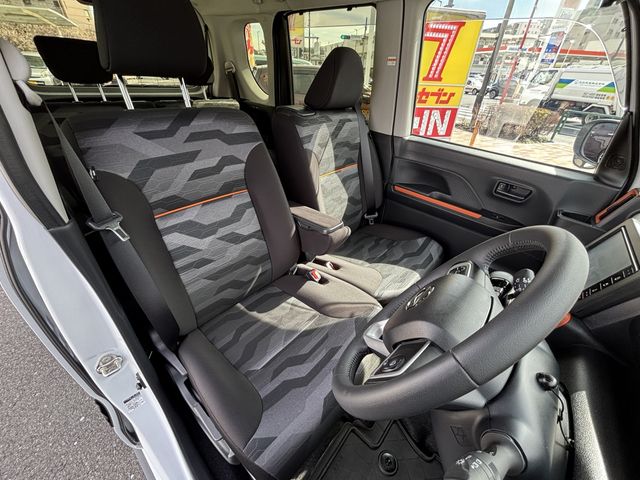 DAIHATSU TANTO FAN CROSS 2023 Image 31