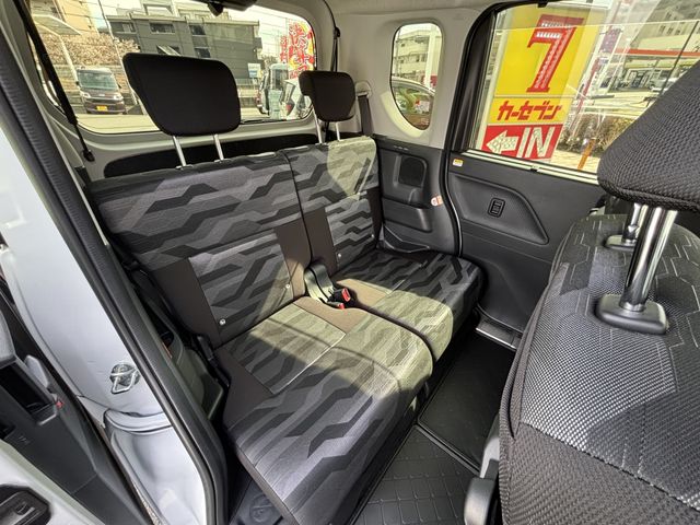 DAIHATSU TANTO FAN CROSS 2023 Image 31