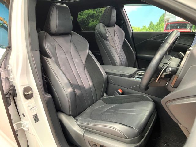 TOYOTA LEXUS RX500H 2023 Image 31