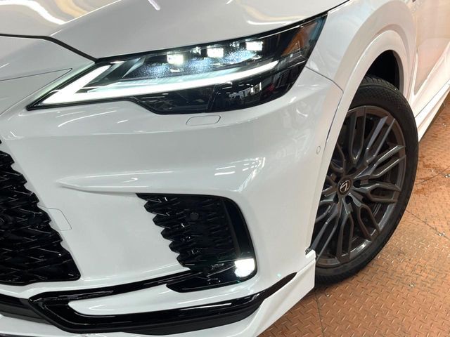 TOYOTA LEXUS RX500H 2023 Image 31