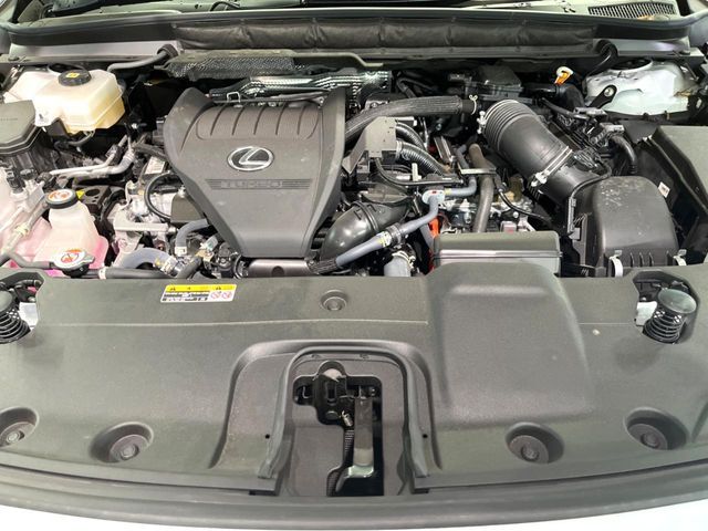 TOYOTA LEXUS RX500H 2023 Image 31