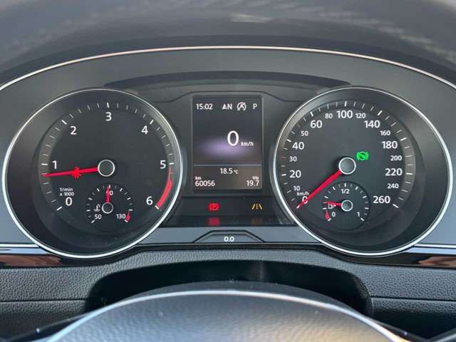 VOLKSWAGEN PASSAT VA 2019 Image 31