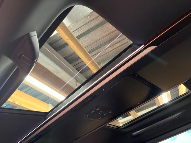 TOYOTA VELLFIRE  HYBRID 2026 Image 31