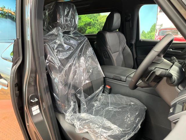 TOYOTA VELLFIRE  HYBRID 2026 Image 31