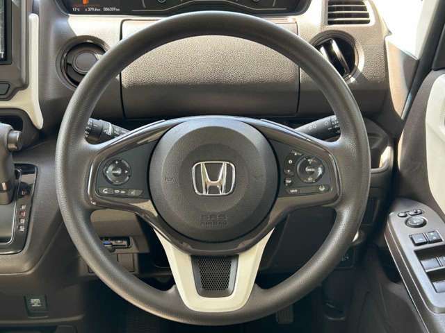 HONDA N BOX 2022 Image 31