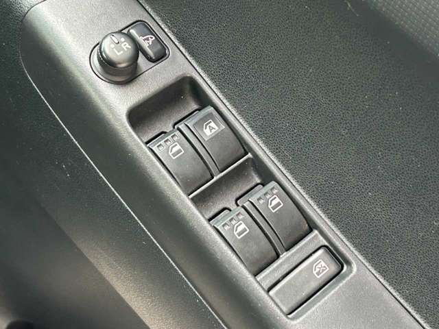 TOYOTA PIXIS SPACE CUSTOM 2012 Image 31