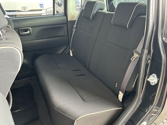 TOYOTA PIXIS SPACE CUSTOM 2012 Image 31