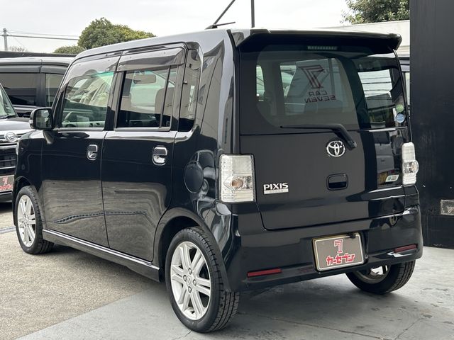 TOYOTA PIXIS SPACE CUSTOM 2012 Image 31