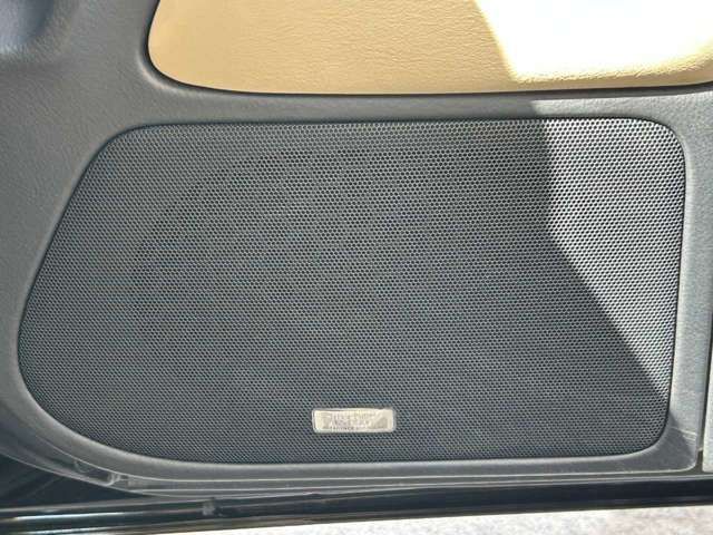 TOYOTA LEXUS LS600HL 2012 Image 31