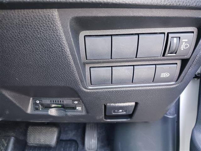 TOYOTA YARIS 2021 Image 31