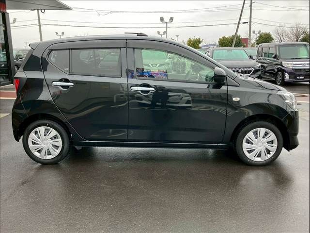 DAIHATSU MIRA E:S 4WD 2023 Image 31