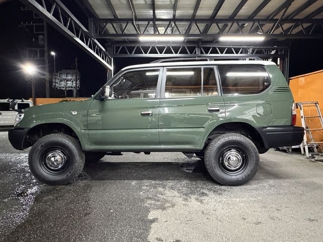 TOYOTA LANDCRUISER PRADO 2000 Image 31