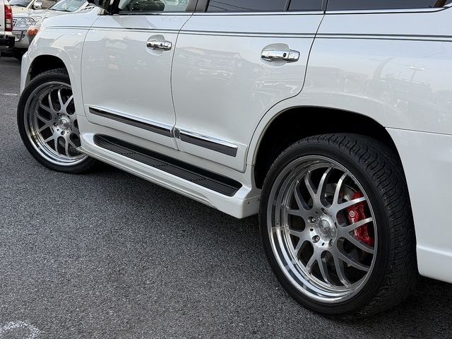 TOYOTA LANDCRUISER WAGON 2012 Image 31