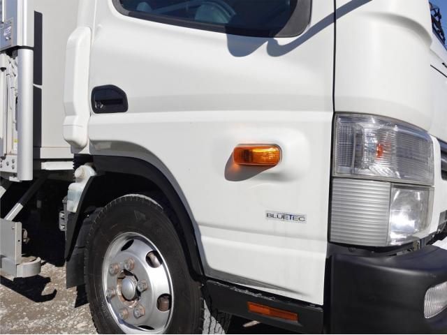 MITSUBISHI CANTER 2015 Image 31