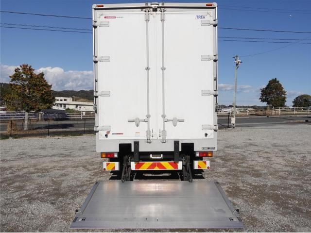 MITSUBISHI CANTER 2015 Image 31