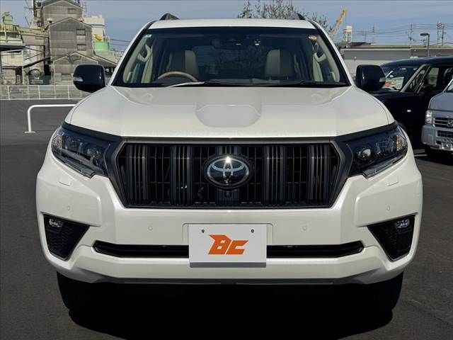 TOYOTA LANDCRUISER PRADO 2022 Image 31