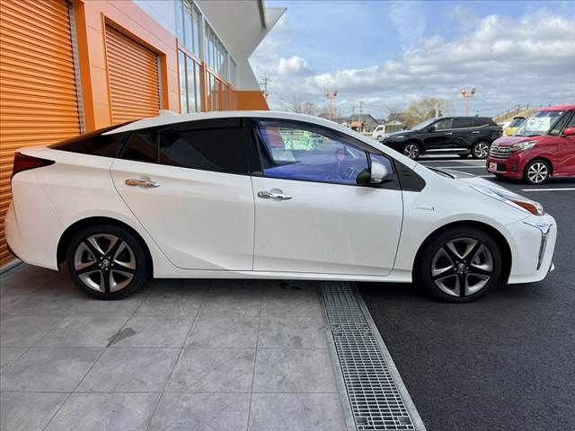 TOYOTA PRIUS 2020 Image 31
