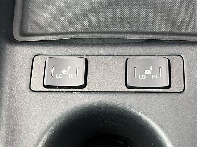 TOYOTA PRIUS 2020 Image 31