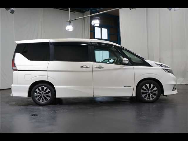 NISSAN SERENA  S-HYBRID 2017 Image 31